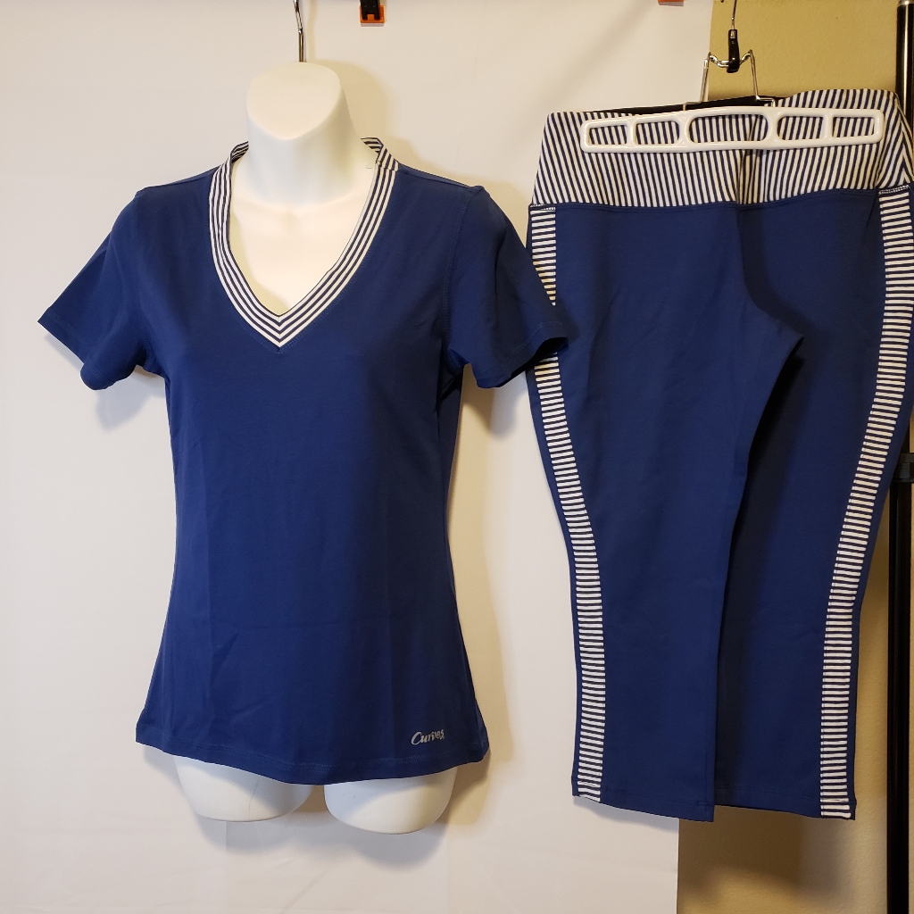 *Pacific Ss V-Neck And Atlantic Navy Blue Capri